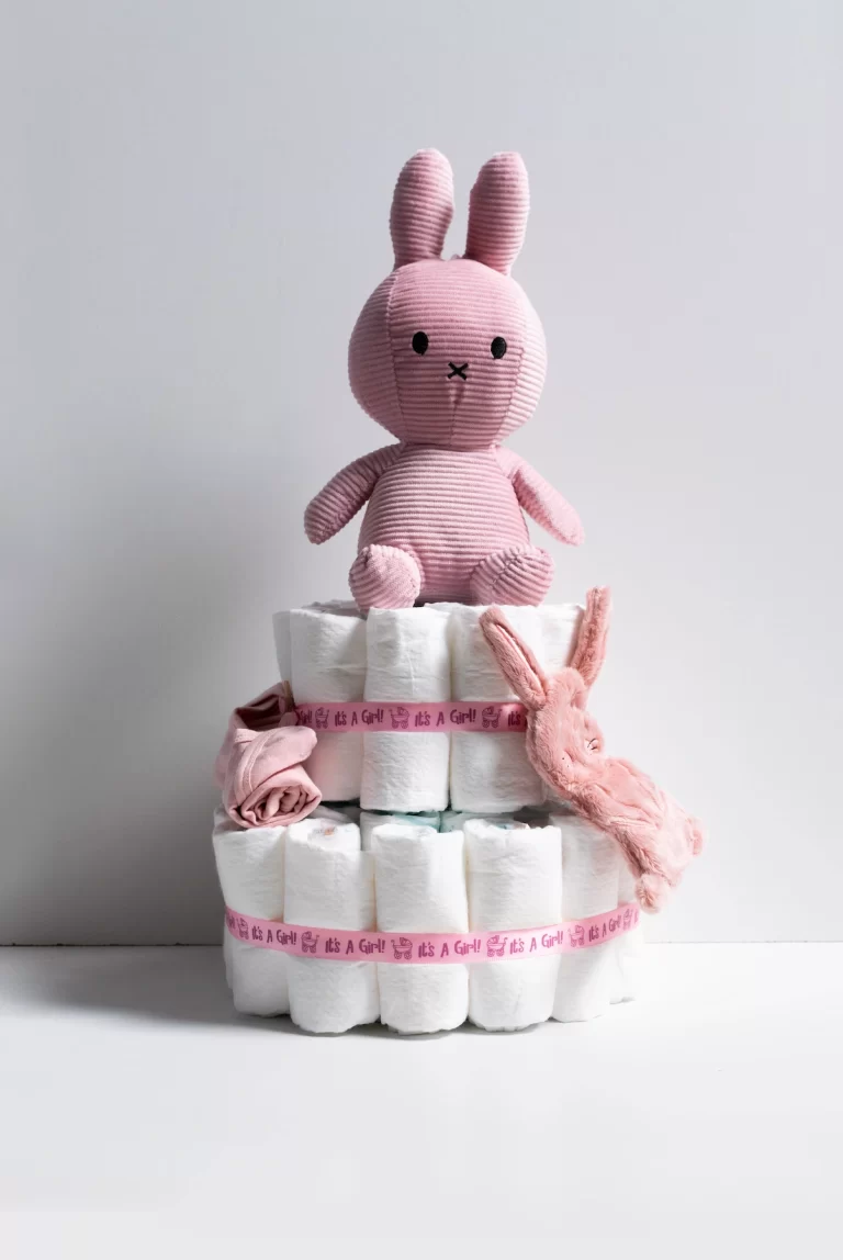Luiertaart konijn nijntje roze